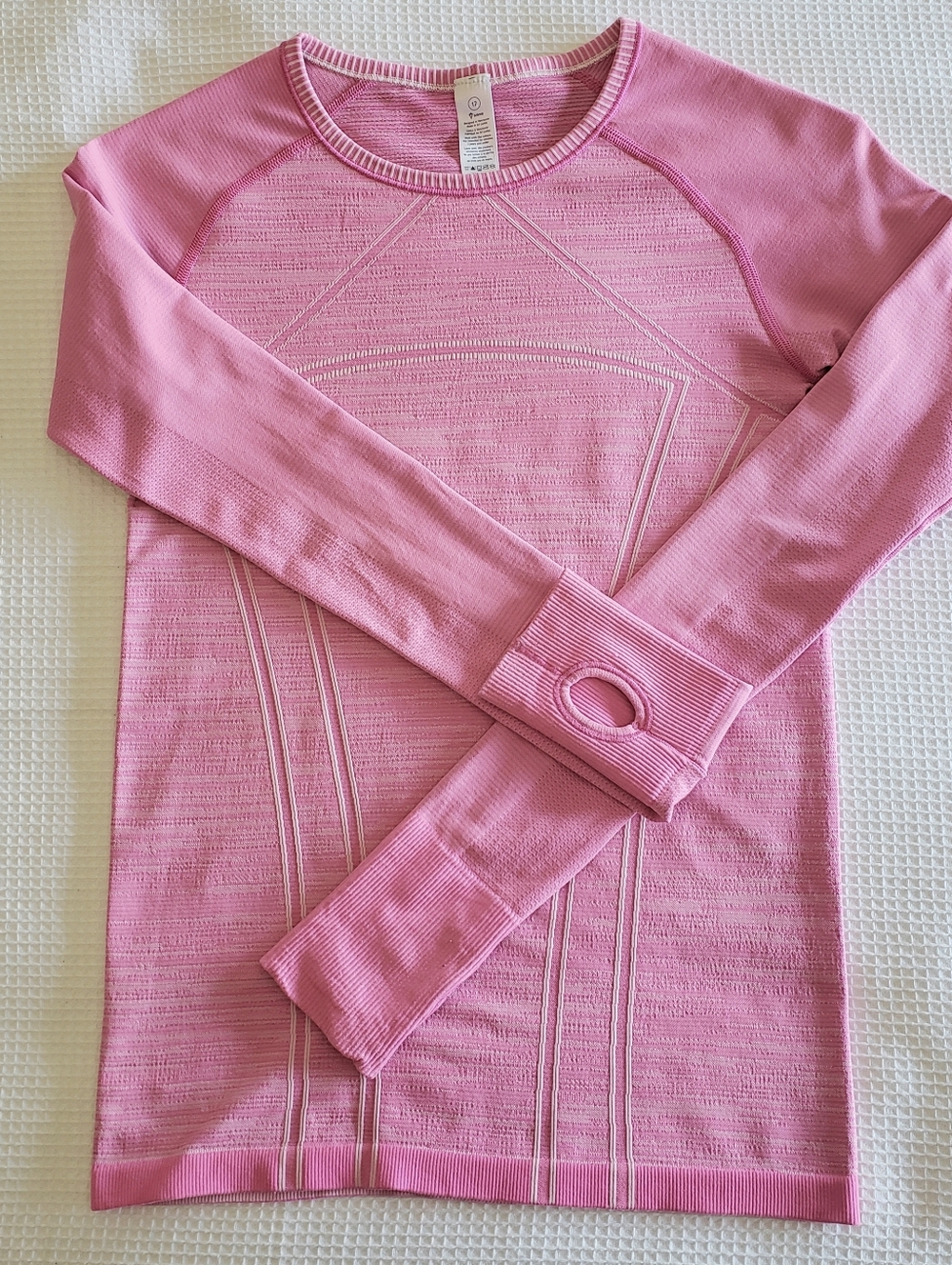 Ivivva Girls 12 Pink Swiftly Fly Tech Seamless Long Sleeve Shirt Dance Yoga Top